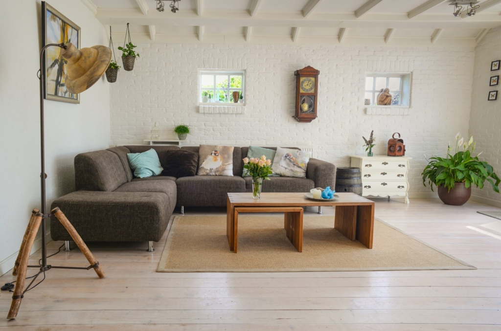 clickerhappy-living-room-2732939